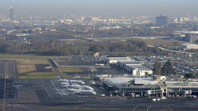 La cgt prefere le maintien de nantes atlantique